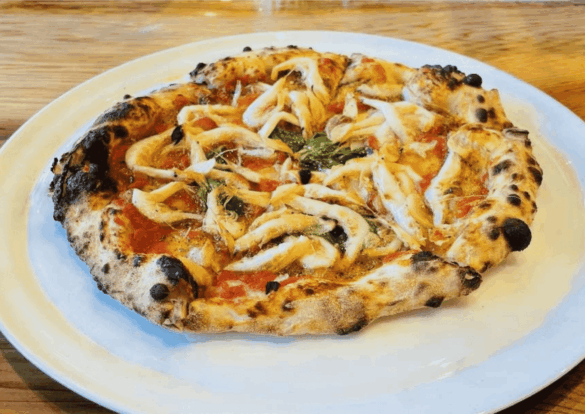 ４月29日より「白海老ピザ」販売開始します!!のイメージ画像